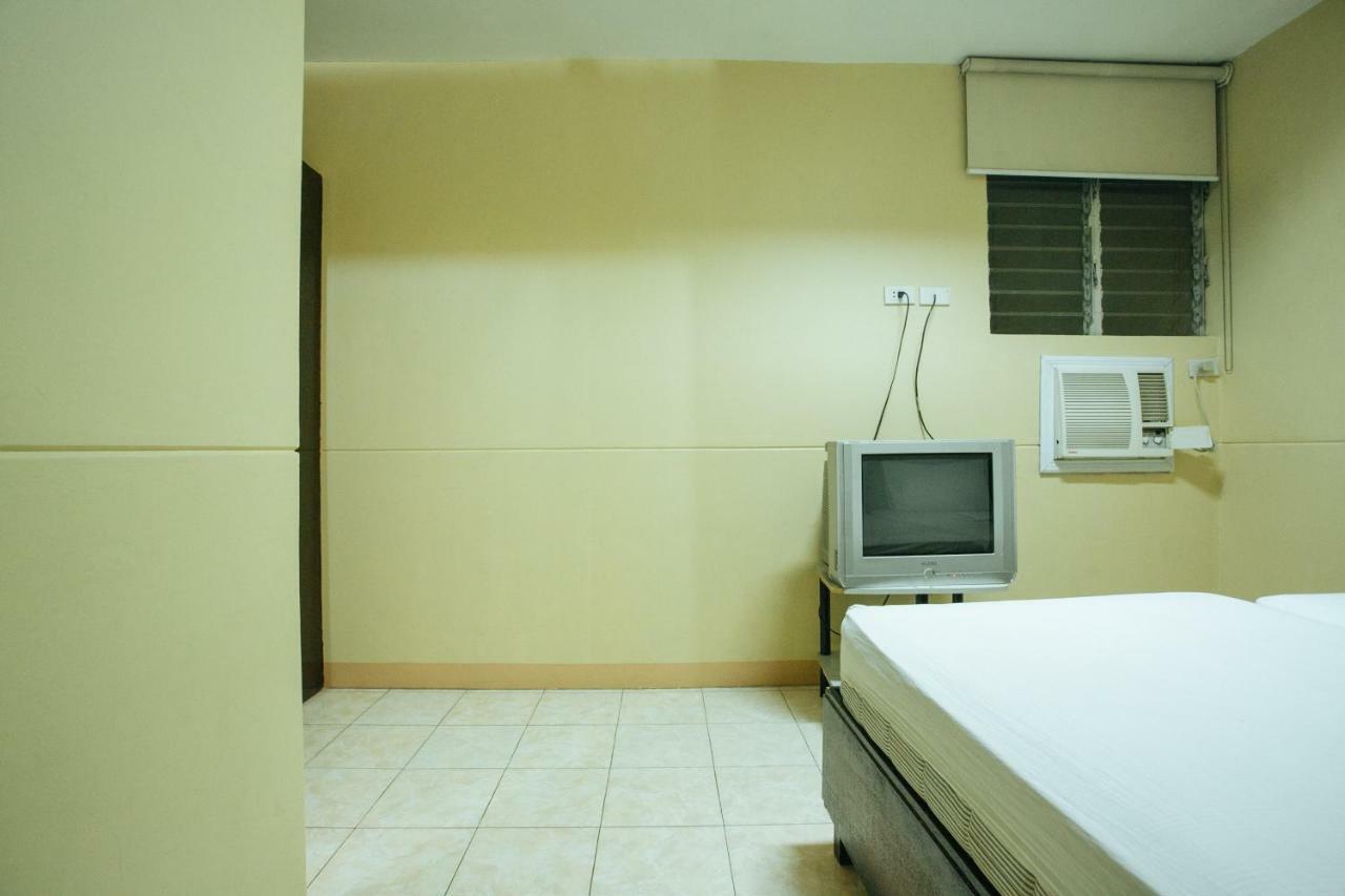 Gv Hotel - Talisay City Exterior photo